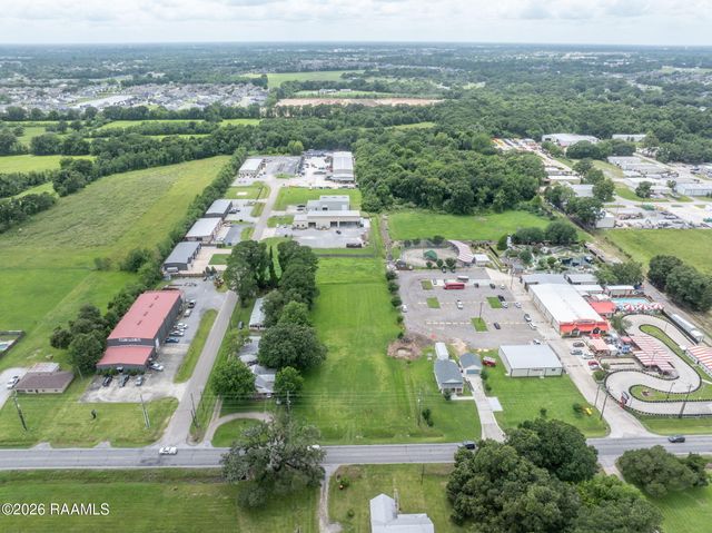 516 Youngsville Highway, Lafayette, LA 70508