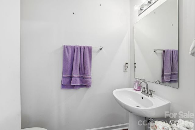 8842 Gerren Court, Charlotte, NC 28217