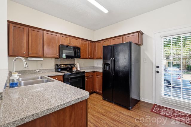 8842 Gerren Court, Charlotte, NC 28217