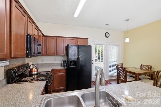 8842 Gerren Court, Charlotte, NC 28217
