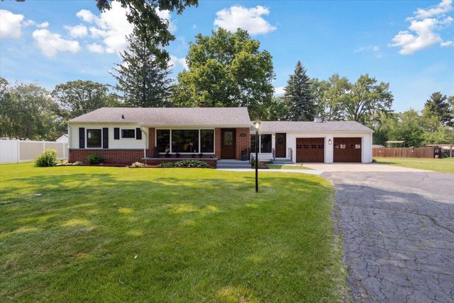 2513 Shopiere Road, Beloit, WI 53511