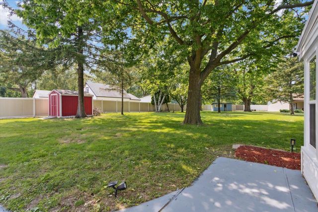 2513 Shopiere Road, Beloit, WI 53511
