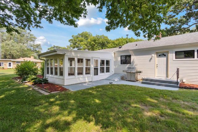 2513 Shopiere Road, Beloit, WI 53511