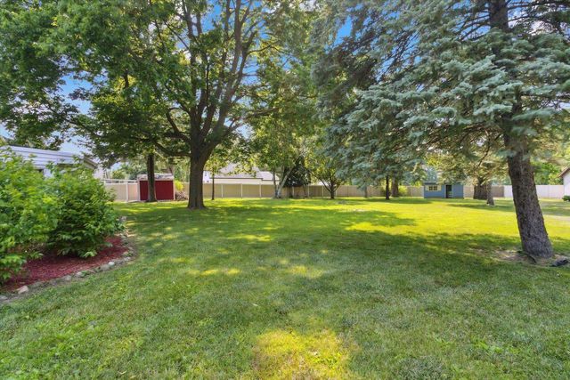 2513 Shopiere Road, Beloit, WI 53511