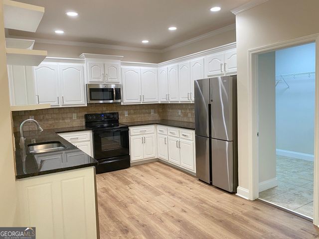 623 Henning Drive, Winder, GA 30680