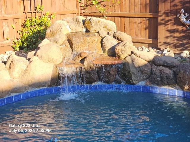432 Gladstone Ct, Roseville, CA 95747