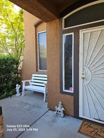 432 Gladstone Ct, Roseville, CA 95747