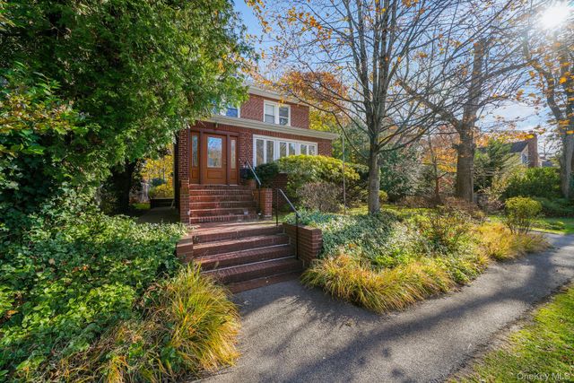 90 Rosedale Avenue, Hastings-on-hudson, NY 10706