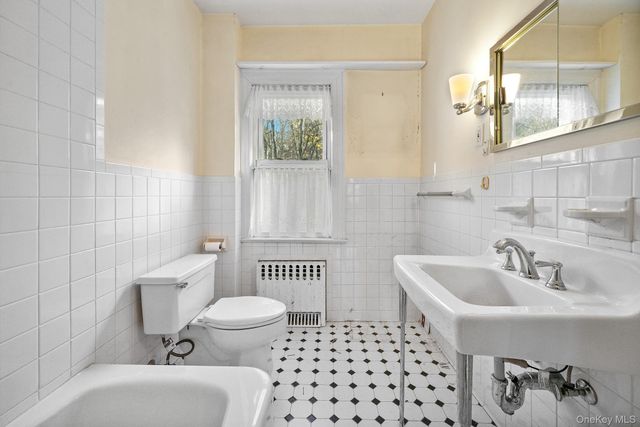 90 Rosedale Avenue, Hastings-on-hudson, NY 10706