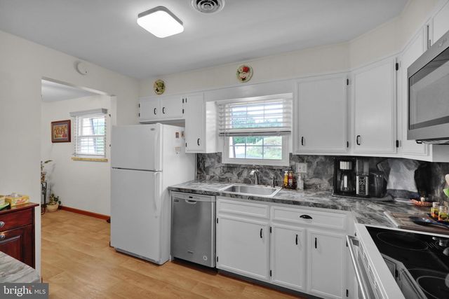 7-B ALPINE CT, Reading, PA 19606