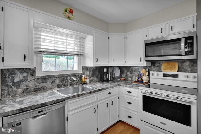 7-B ALPINE CT, Reading, PA 19606