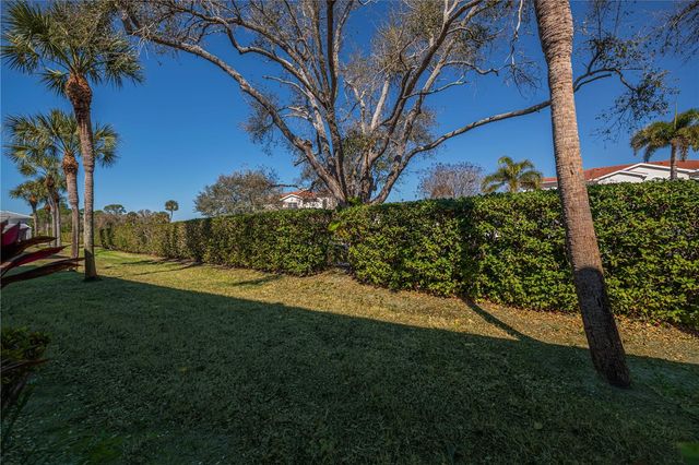 1041 CAPRI ISLES BOULEVARD 104, Venice, FL 34292