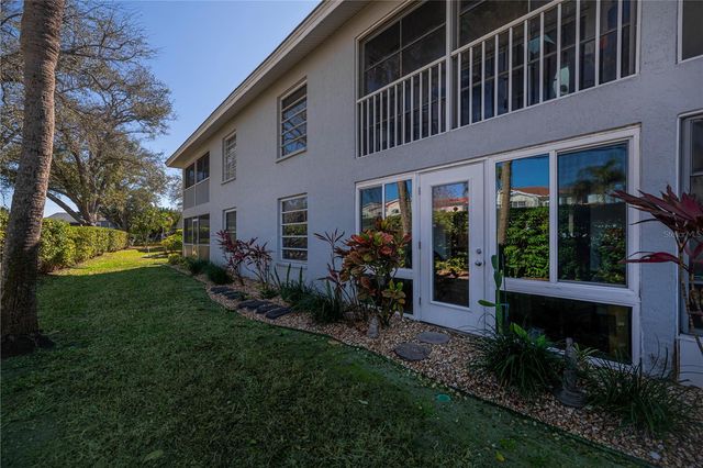 1041 CAPRI ISLES BOULEVARD 104, Venice, FL 34292