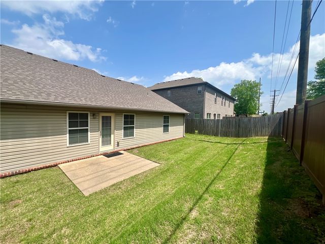 3105 SW Hillstone Avenue, Bentonville, AR 72713
