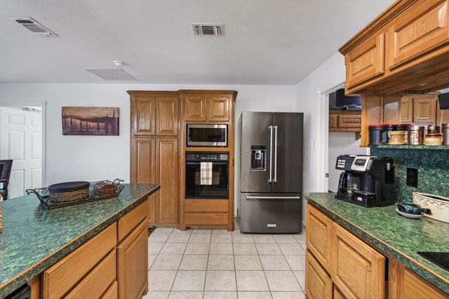 1111 Brazos Drive, Mineral Wells, TX 76067