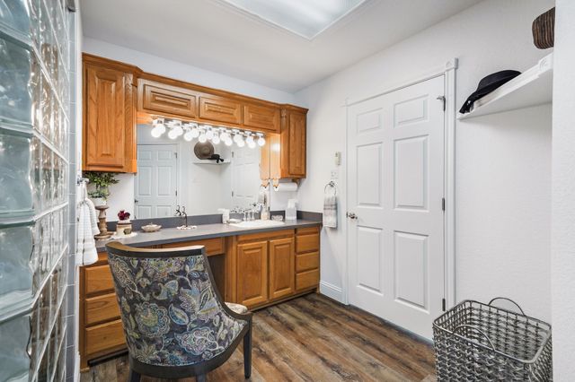 1111 Brazos Drive, Mineral Wells, TX 76067