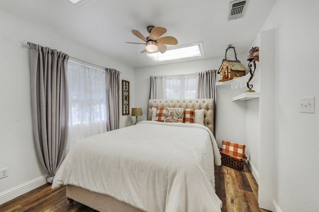 1111 Brazos Drive, Mineral Wells, TX 76067