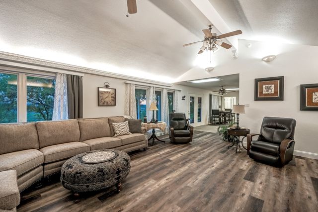 1111 Brazos Drive, Mineral Wells, TX 76067