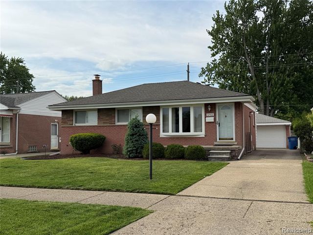 32466 Avondale Street, Westland, MI 48186