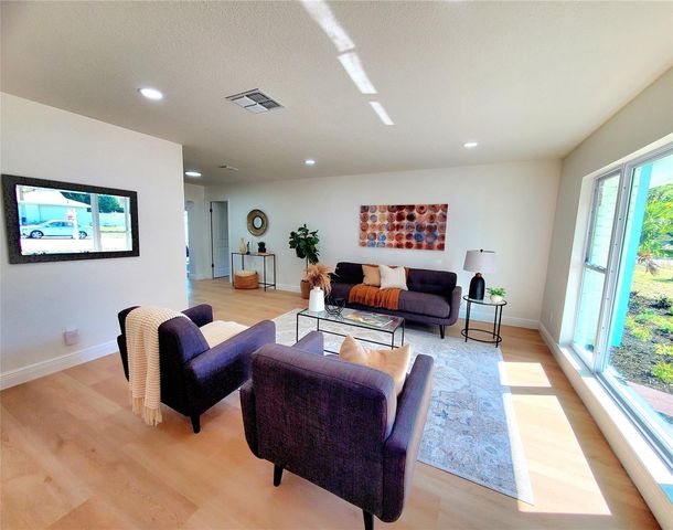 835 ANCHORAGE LANE, Palm Harbor, FL 34685