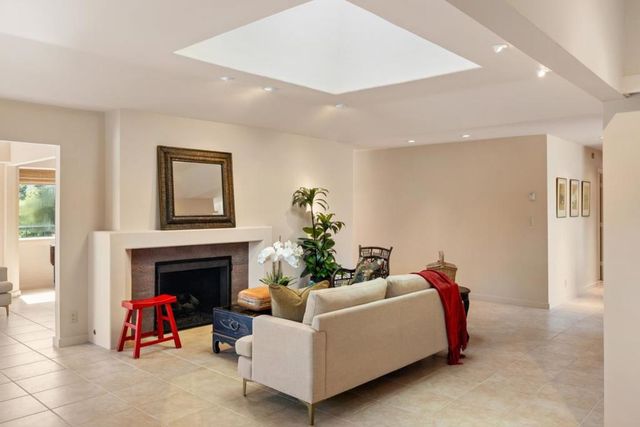 94 Del Mesa Carmel, Carmel, CA 93923