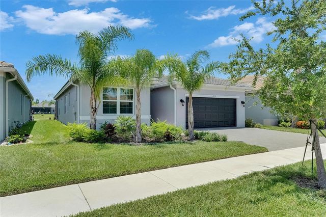 4915 SIENNA ISLES AVENUE, Wimauma, FL 33598