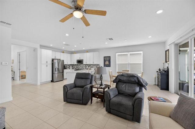 4915 SIENNA ISLES AVENUE, Wimauma, FL 33598