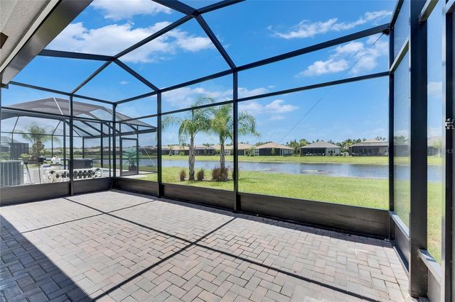 4915 SIENNA ISLES AVENUE, Wimauma, FL 33598