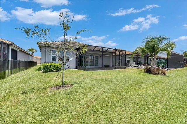 4915 SIENNA ISLES AVENUE, Wimauma, FL 33598
