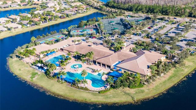 4915 SIENNA ISLES AVENUE, Wimauma, FL 33598
