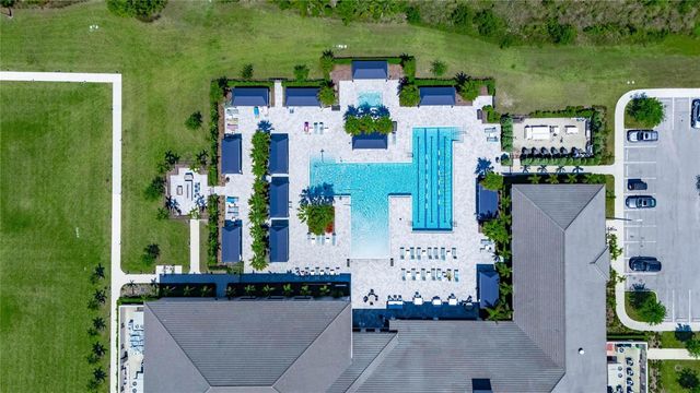 4915 SIENNA ISLES AVENUE, Wimauma, FL 33598