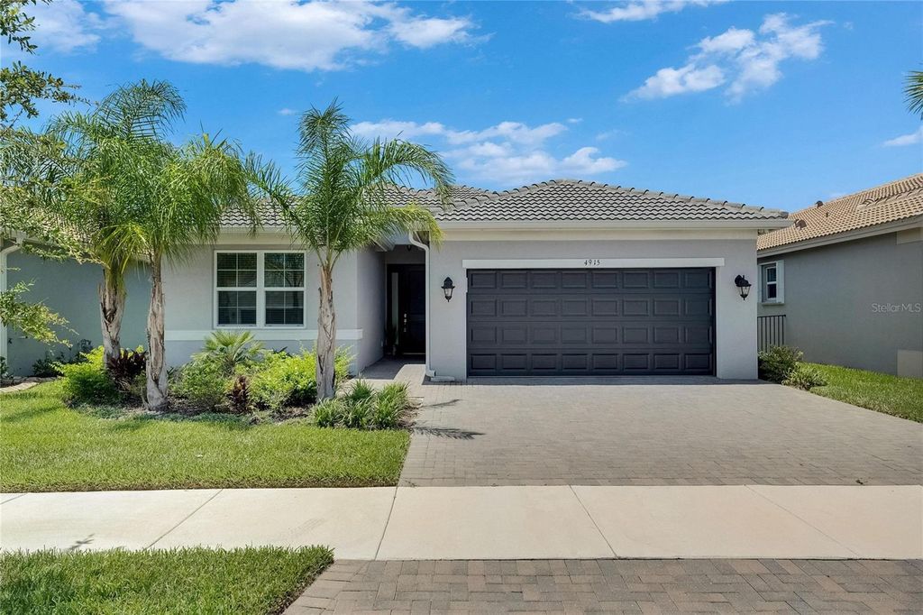 4915 SIENNA ISLES AVENUE, Wimauma, FL 33598