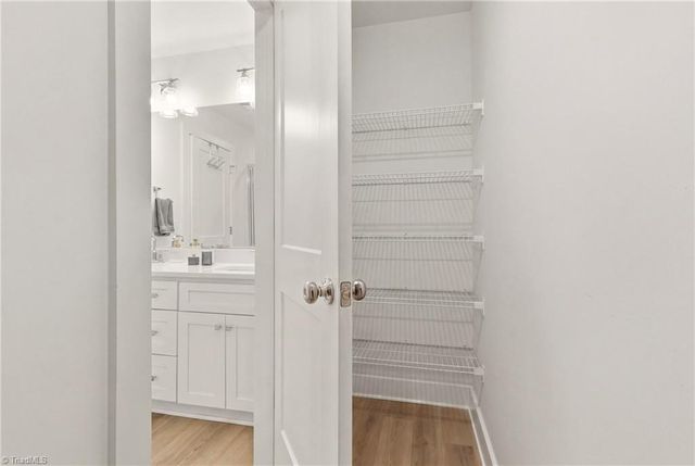 917 Cannon Crossing Circle, Greensboro, NC 27410