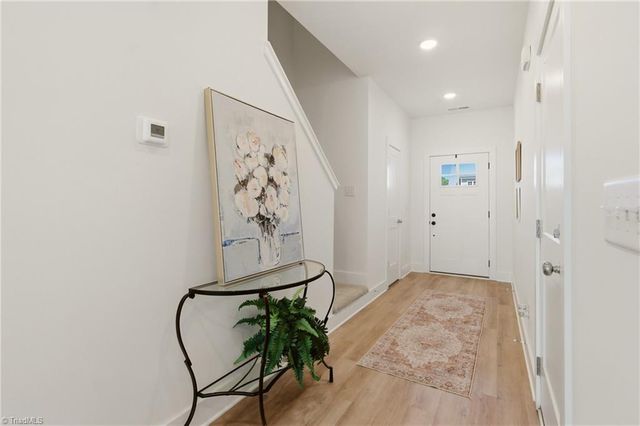 917 Cannon Crossing Circle, Greensboro, NC 27410