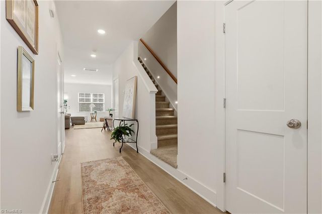 917 Cannon Crossing Circle, Greensboro, NC 27410