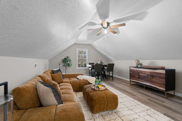 954 Newt Vanattia Rd, Hillsboro, TN 37342