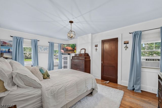 21 Crossbrook Rd, Livingston Twp., NJ 07039