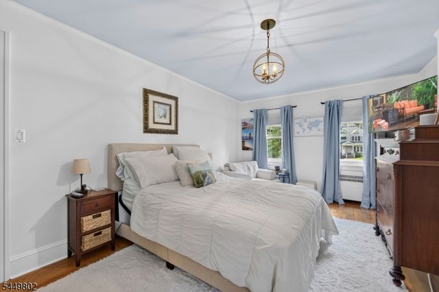 21 Crossbrook Rd, Livingston Twp., NJ 07039