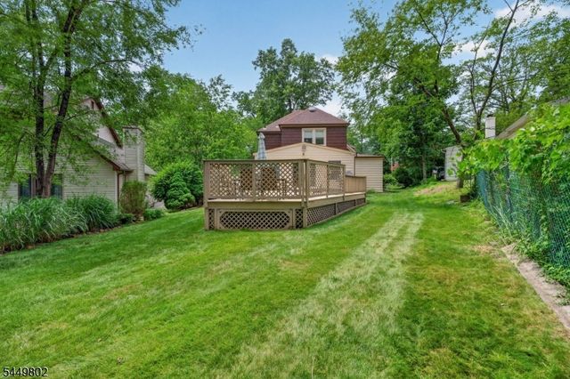21 Crossbrook Rd, Livingston Twp., NJ 07039