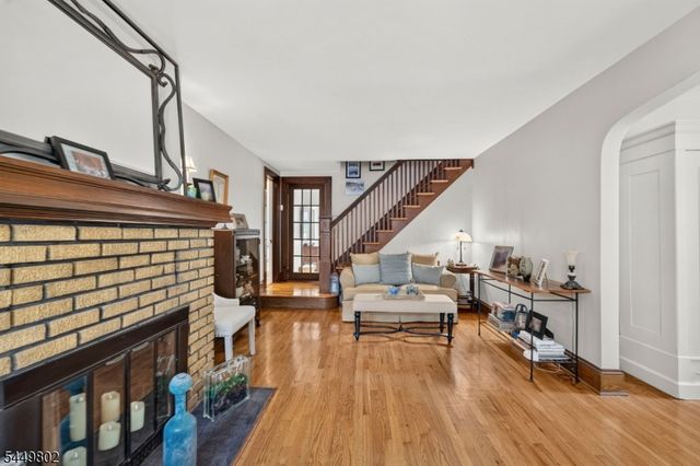 21 Crossbrook Rd, Livingston Twp., NJ 07039