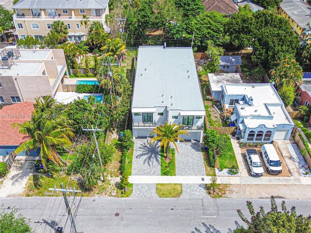 325 SW 16th St B, Fort Lauderdale, FL 33315