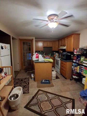 1344 W 37TH Street, Davenport, IA 52806