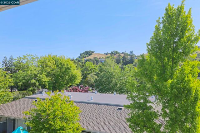 1117 Golden Rain Rd 1, Walnut Creek, CA 94595