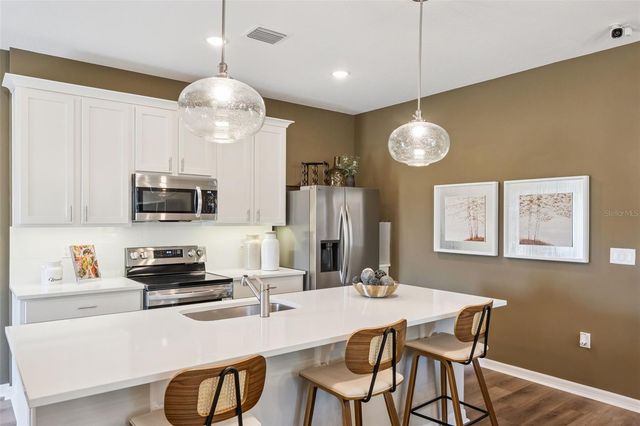 622 CEDAR ELM STREET, Eustis, FL 32726