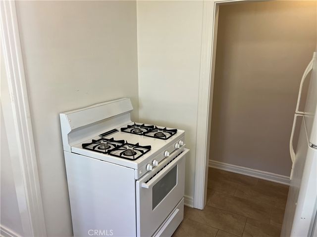 136 Poinsettia Avenue, Monrovia, CA 91016