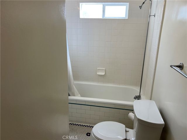 136 Poinsettia Avenue, Monrovia, CA 91016