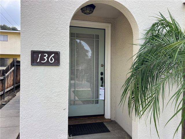 136 Poinsettia Avenue, Monrovia, CA 91016