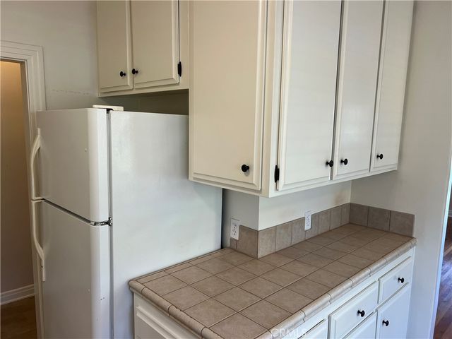 136 Poinsettia Avenue, Monrovia, CA 91016