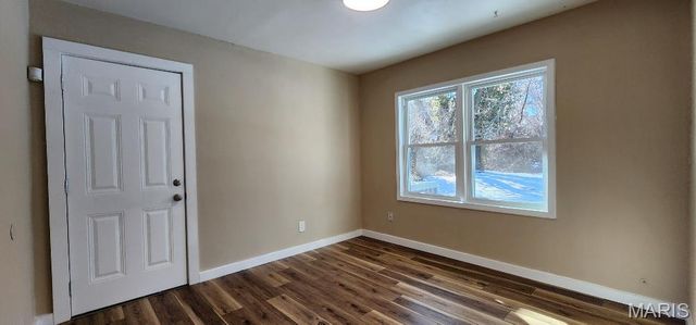 8419 Falmouth Drive, St Louis, MO 63121