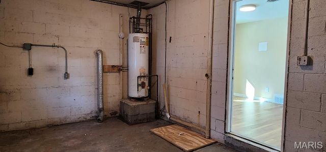 8419 Falmouth Drive, St Louis, MO 63121